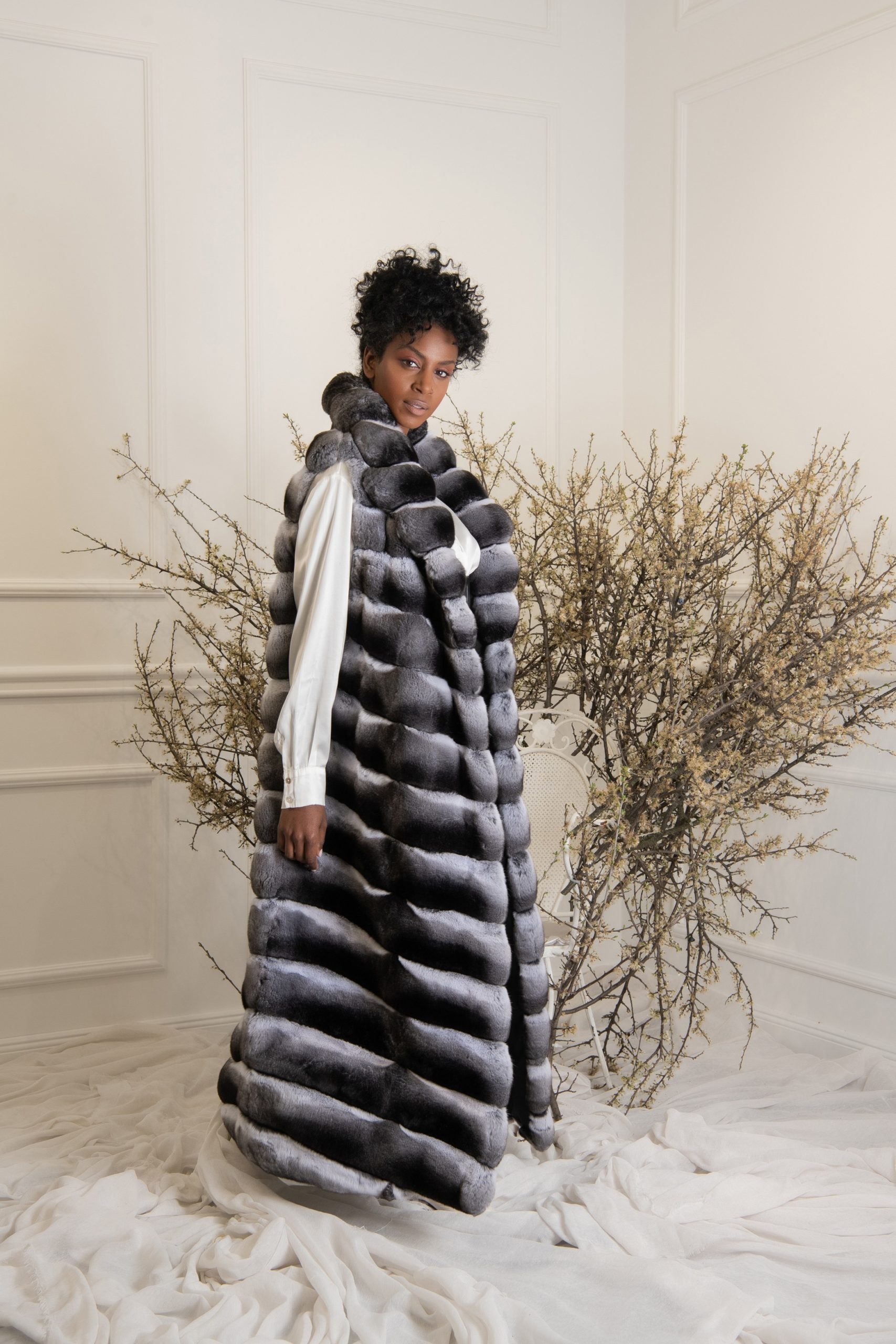 Fur Vest: The must-have piece of your wardrobe